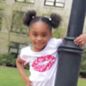 Meet your Posher, Davina